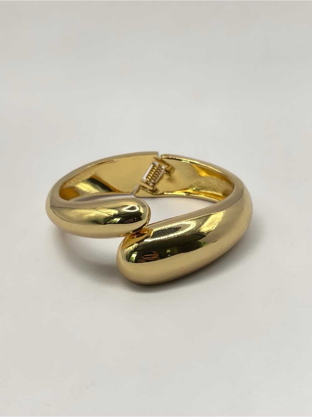 Gold-Tone Sculptural Hinged Bangle Cuff Bracelet